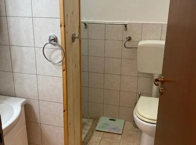 아파트 Sailing Yacht